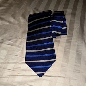 Brooks brother blue  tie 👔